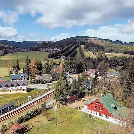 Hotell Turisticka Tj Tesla Brno Adamov (Moravia-Silesia)