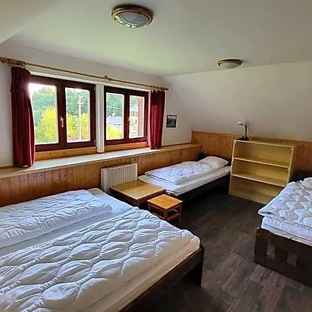 Turisticka Tj Tesla Brno Hotel Adamov (Moravia-Silesia)